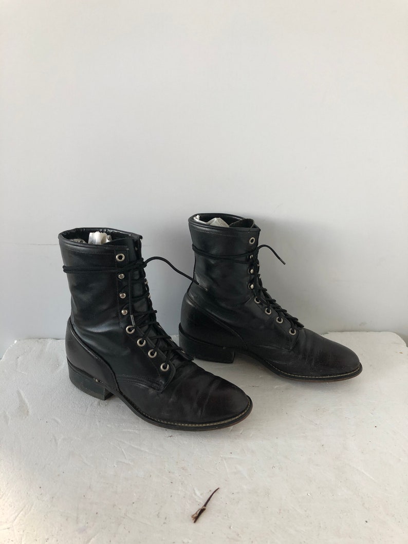 sustainable fashion sz 8.5 m vintage black leather LAREDO lace up granny combat boots