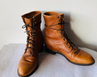 sz 10 D vintage warm caramel brown leather Justin lace up granny combat boots-sustainable fashion