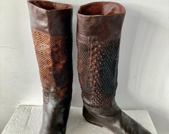 Stivali vintage VIA SPIGA in pelle di serpente, stivali marroni alti fino al ginocchio, taglia 8