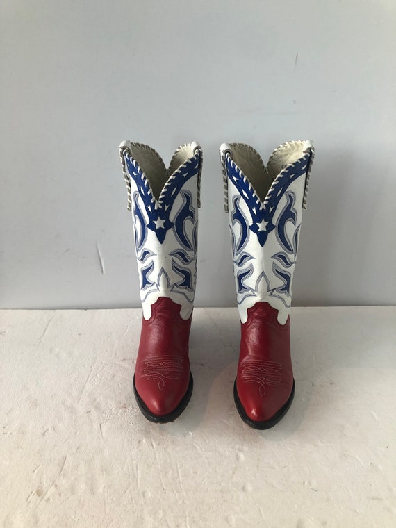 sz 6.5 vintage women cowboy boots- red white and … - image 2