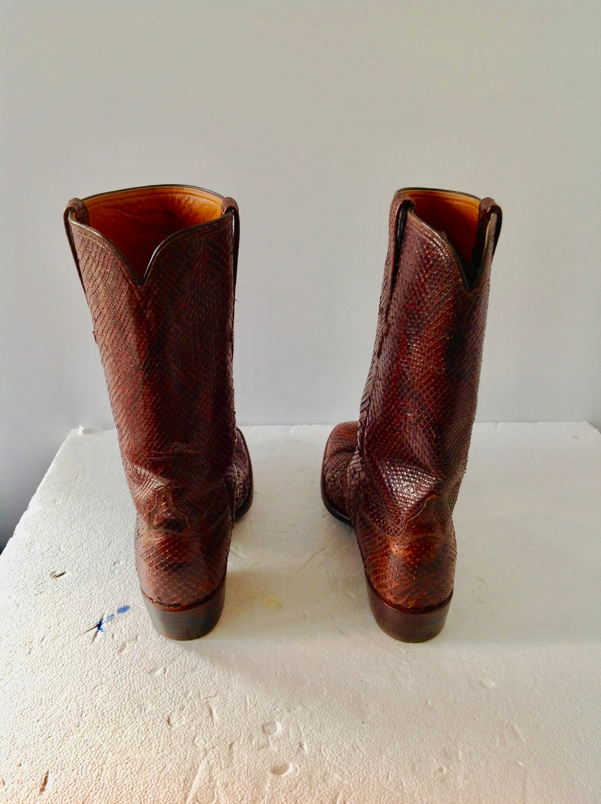 LUCchese Men s Vintage Snakeskin Western Style Boots