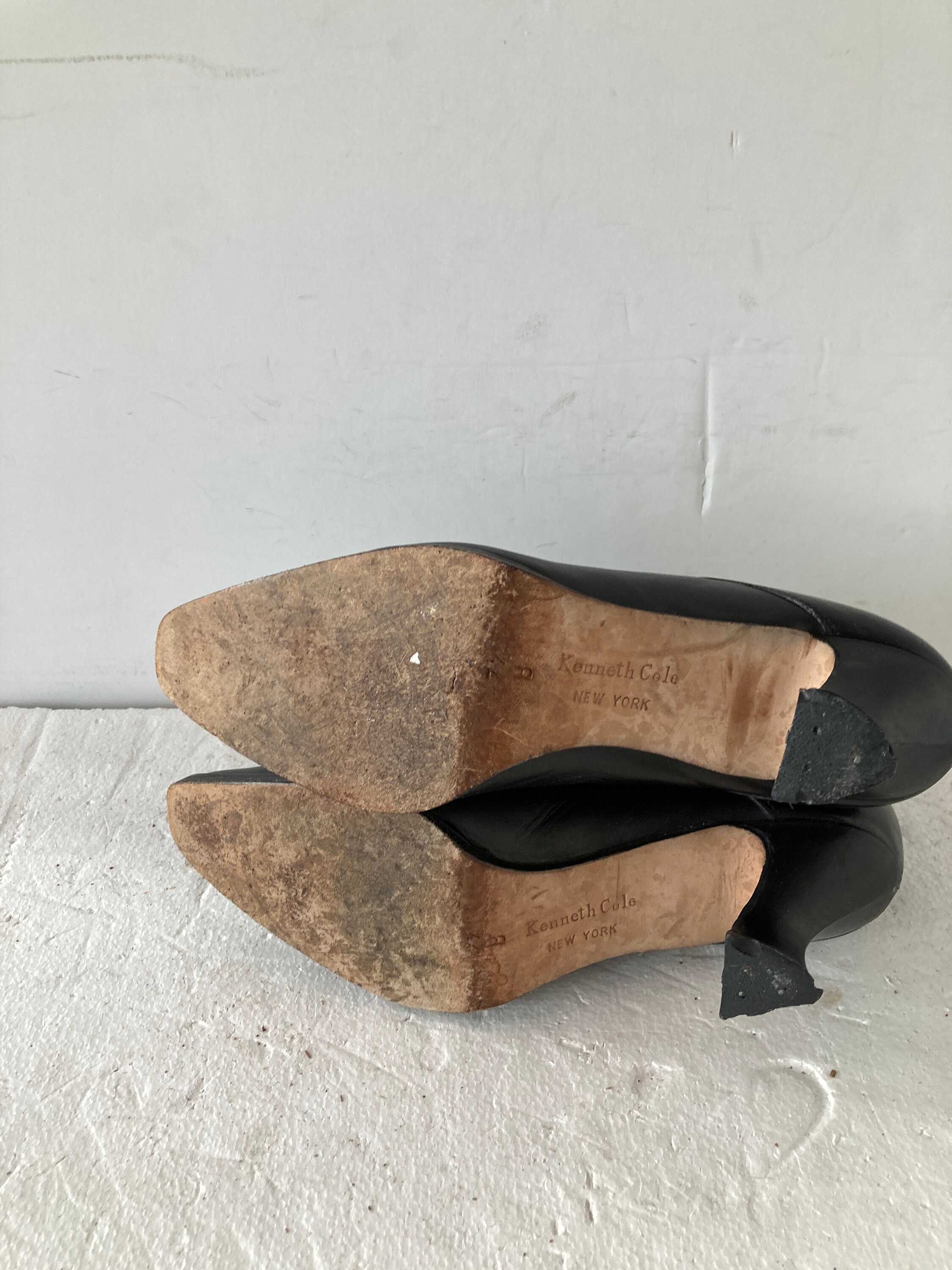 Vintage Kenneth Cole Leather Lace up Booties - 90s Ankle