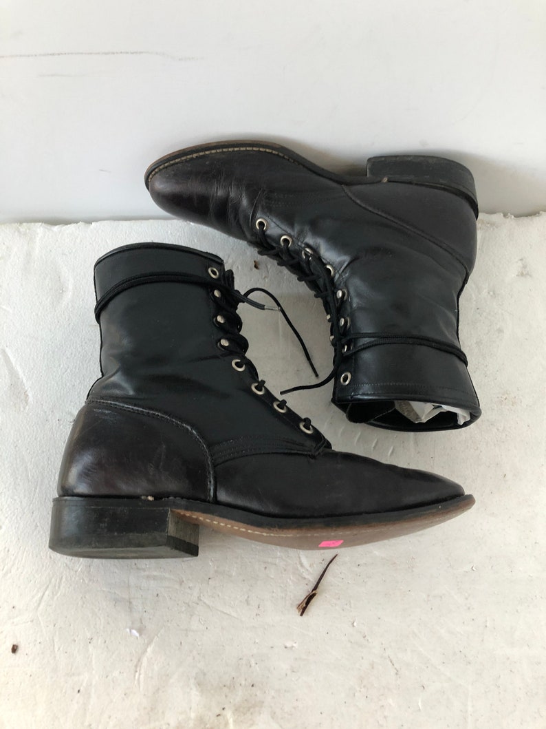 sustainable fashion sz 8.5 m vintage black leather LAREDO lace up granny combat boots