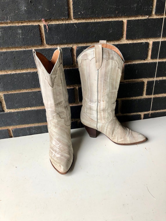 vintage 80s oyster color eelskin women cowboy boot