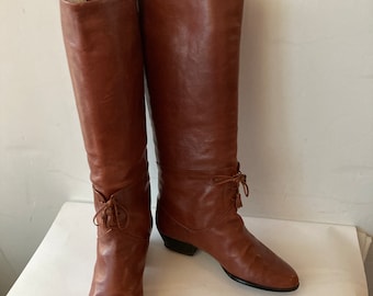 Vintage flat brown leather riding boots,  lace on ankle boots sz 8