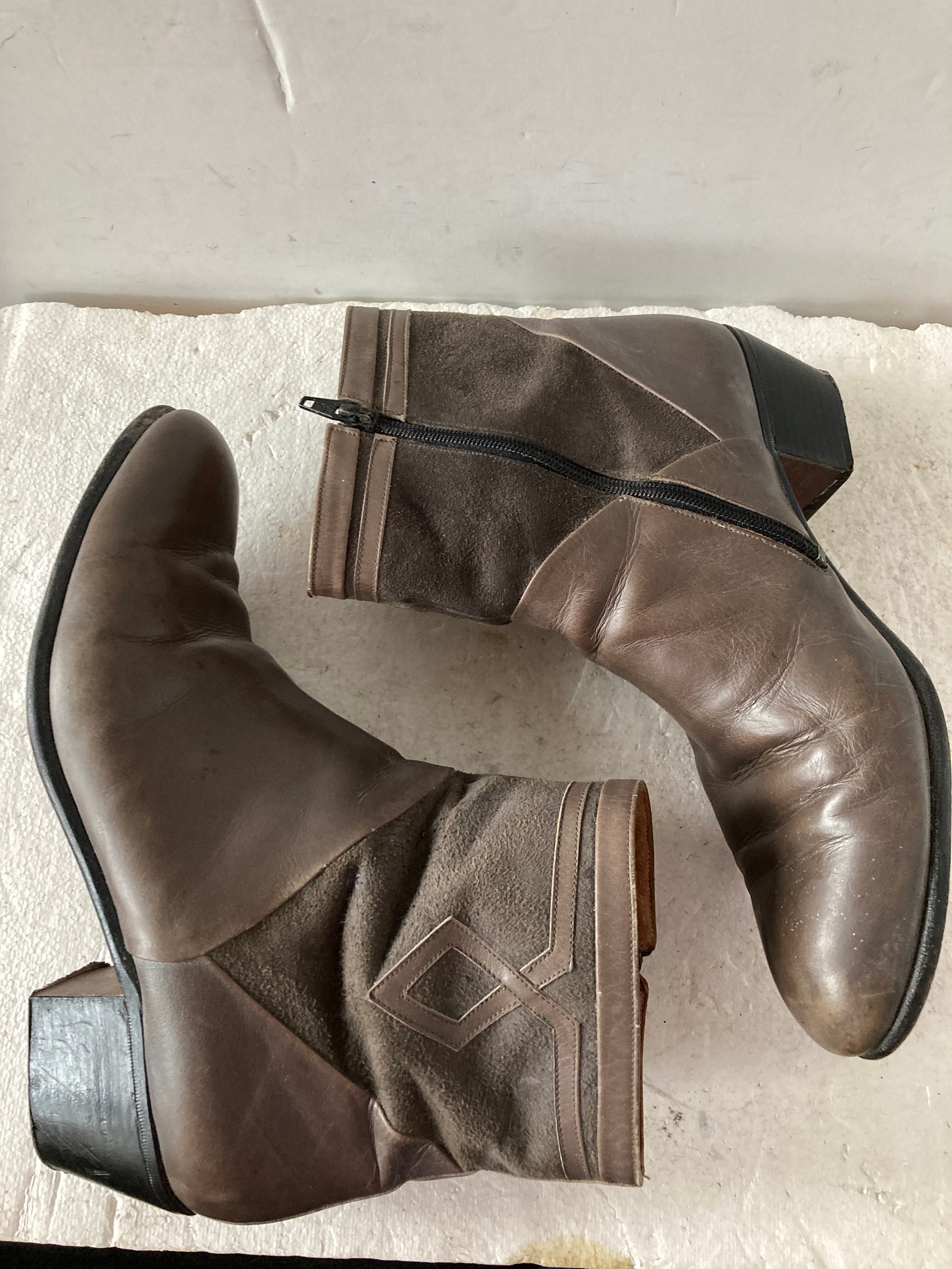 PIERRE CARDIN Men’s Vintage Tan Boots 1227 Pierre Cardin Olive Suede Boots | Rugged & Refined main image 3