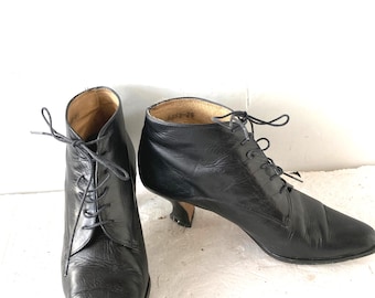 Stivaletti vintage in pelle con lacci Kenneth Cole - Stivaletti anni '90