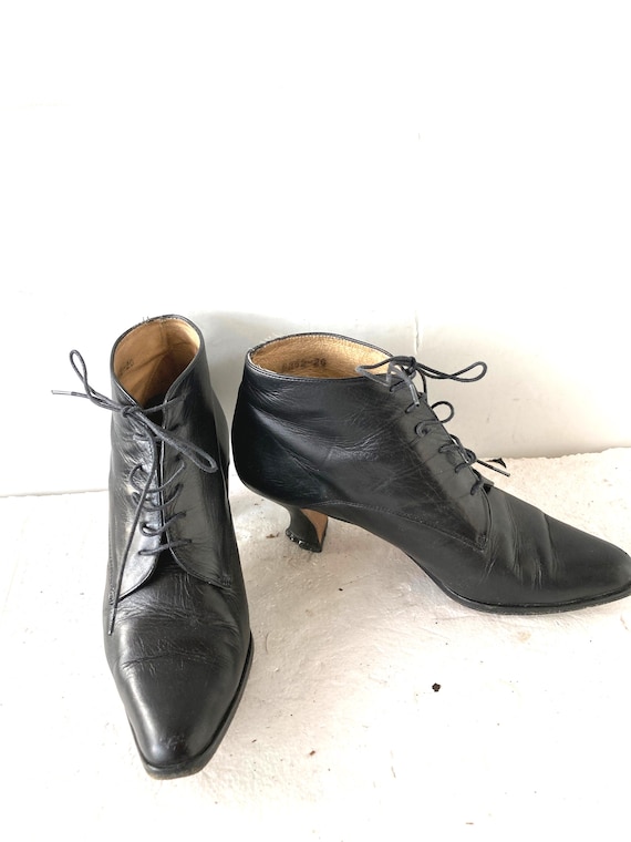 Kenneth Cole Leather Lace Up Dress Boots Todd Wingtip Lace Up Lug Sole Boot: Ganache | Kenneth Cole main image 3