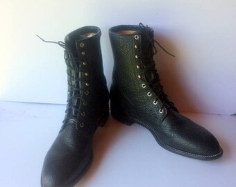 sz 14 EE vintage JUSTIN boots, black pebble leather justin lace up granny combat boots