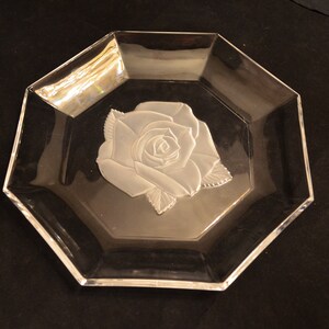Mikasa Octagon 8&quot; Crystal Glass Plate with Etched Rose Design. In excellent condition.