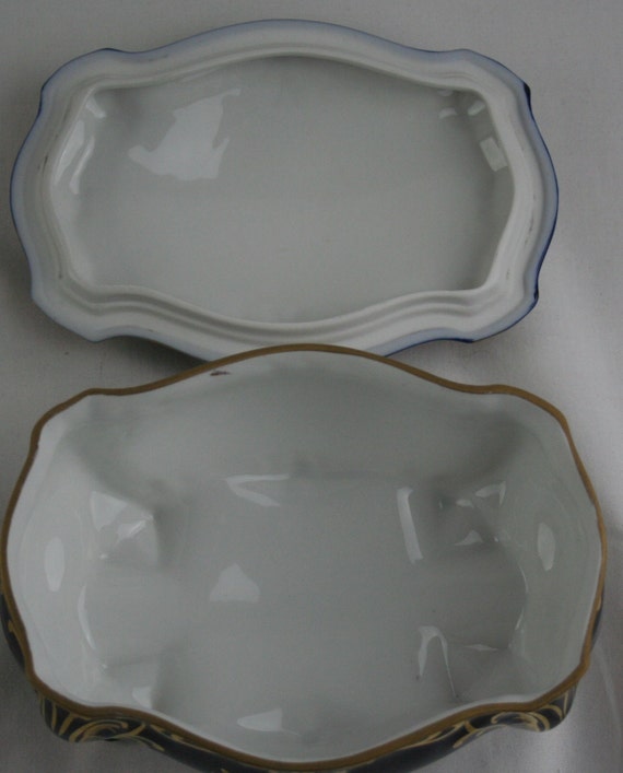 Cobalt Porcelain Trinket Box and Plate: Gold Flor… - image 8