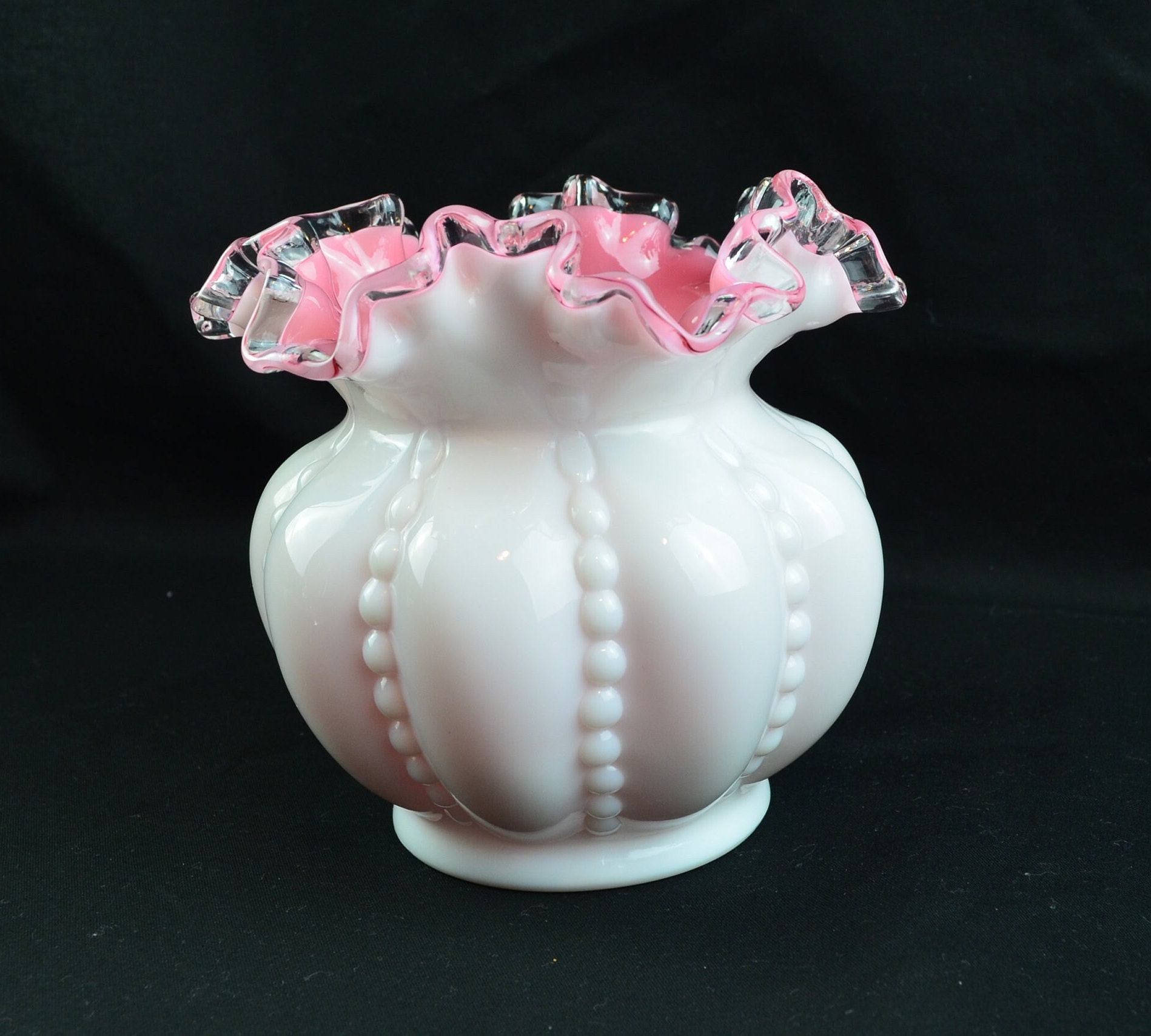 フェントン Fenton フラワーベース 花瓶 ピーチクレスト フェントン ピーチクレスト ガラス花瓶、ビーズメロン模様、フリル