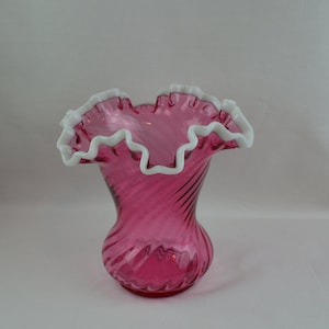 Fenton Cranberry Swirl 6.5&quot; Tall Vase with Milk Glass Hand Crimped Ruffled Edge