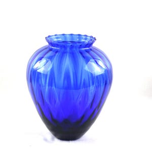 Princess House Optic Waves Vase: Diamond Optic Cobalt Glass