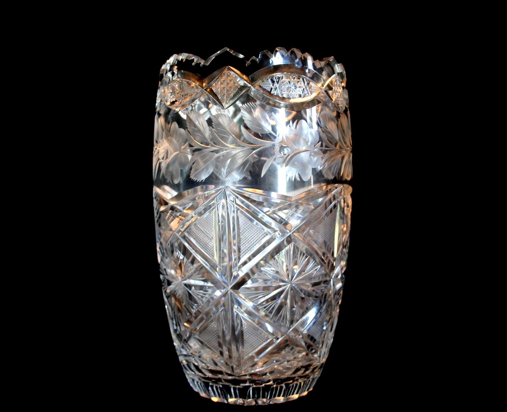 チェコ ボヘミア クリスタル 美しいガラス CRYSTAL エッチング花瓶