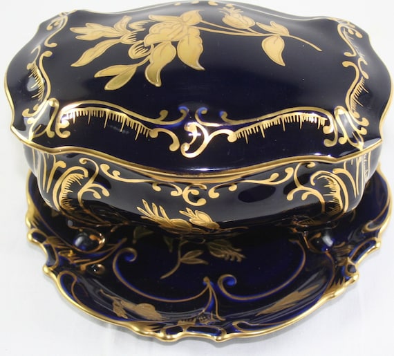 Cobalt Porcelain Trinket Box and Plate: Gold Flor… - image 4