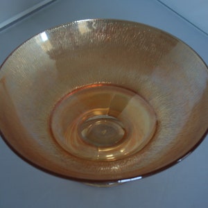 Jeanette Iridescent Marigold &quot;Tree Bark&quot; Pedestal Bowl