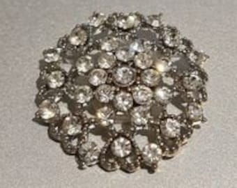 Round Diamante Cluster