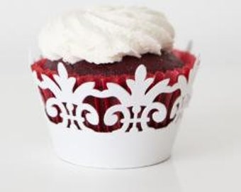 Black or White Fleur de Leis Cupcake Wrappers