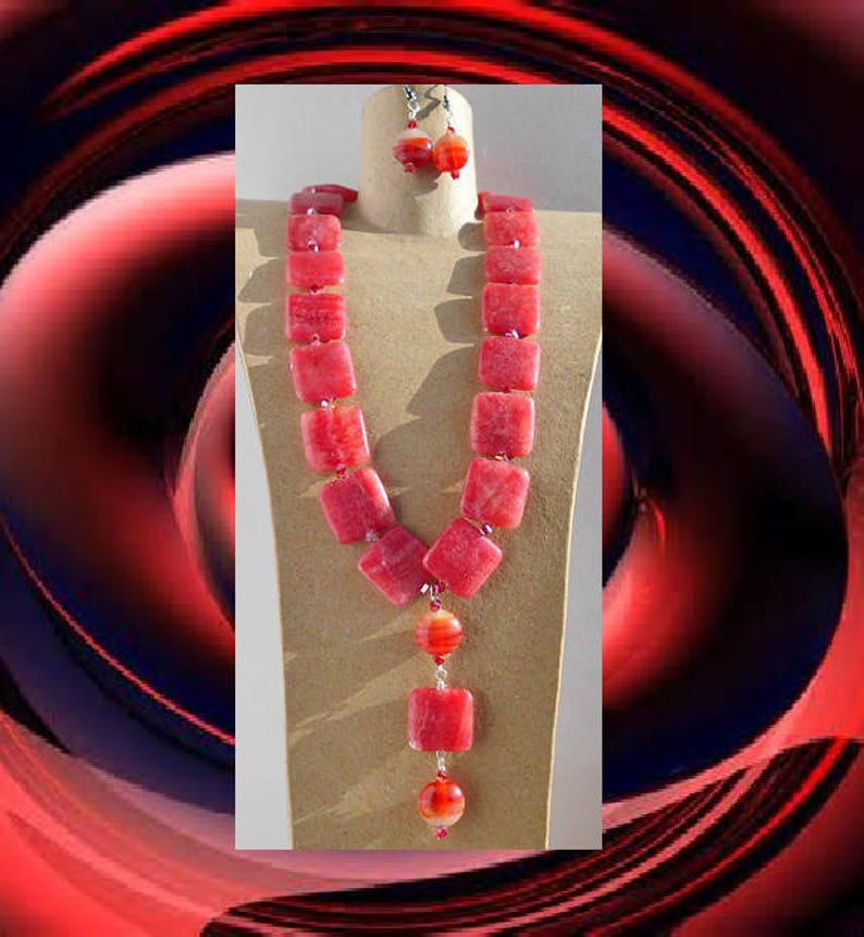 Gemstone necklace set