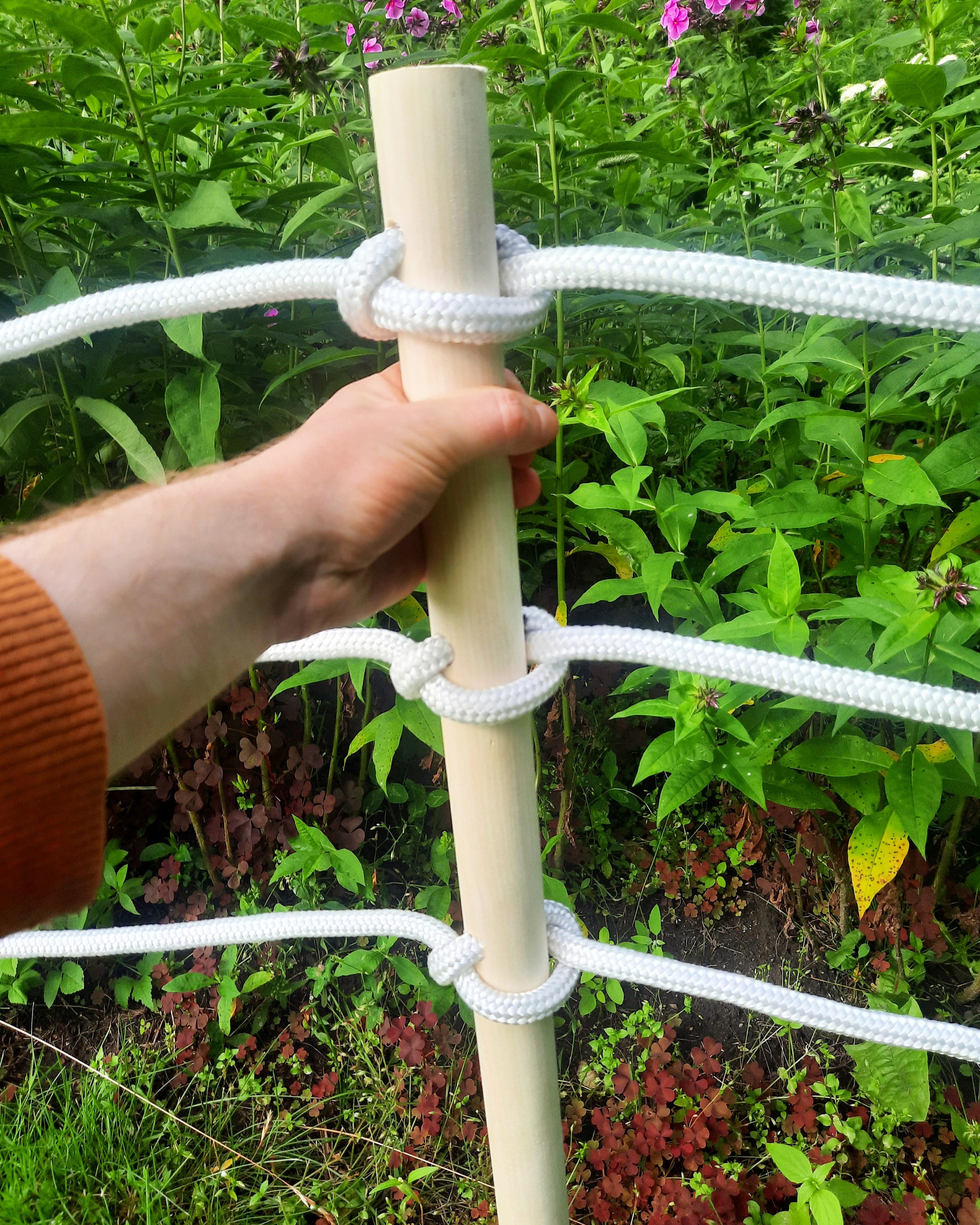 Decorative rope fence for gardens, parks and backyards, 3.3 - 100 feet long