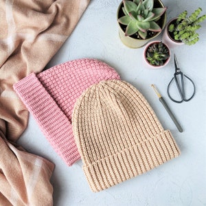 Pixel hat pattern (PDF crochet pattern)