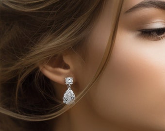 Teardrop bridal earrings - wedding jewelry for brides - Avery