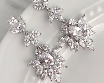 Statement bridal earrings - chandelier earrings - Bianca