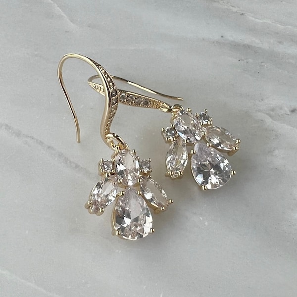Crystal wedding earrings - gold bridal earrings - Sloane