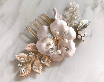 Wedding hair comb - blush pink bridal hair comb - boho headpiece - Flora mini hair comb