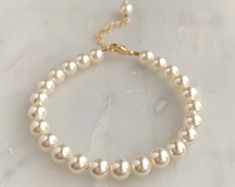 Simple pearl bracelet - wedding bracelet