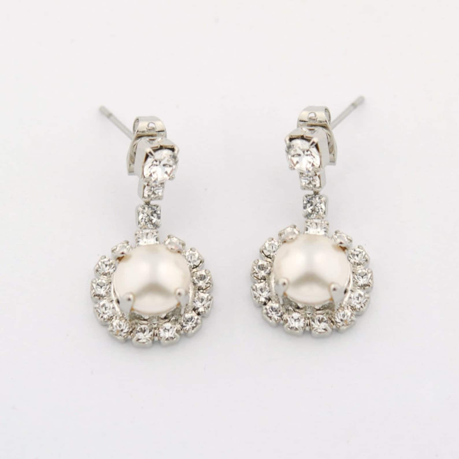 Pearl drop bridesmaid earrings Claudine earrings Etsy