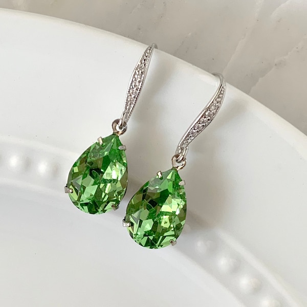 August birthstone - peridot earrings - crystal earrings - birthstone earrings - birthday gift - Avery