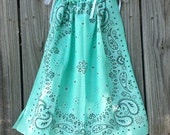 Mint Bandanna Print Dress, Paisley Pageant, Western Flower Girl Wear, Toddler Birthday Party, Outdoor Barn Wedding Theme, Cowgirls Style