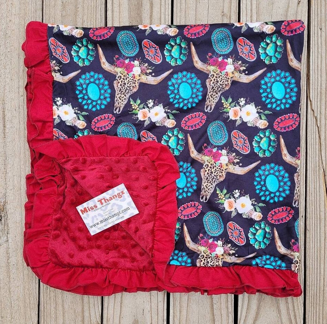 Bowtie Blossom Cow Quilted Blanket NCU0TH819 main image 1