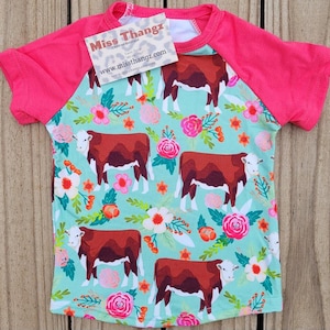 Camisa de vaca Hereford para niños, ropa de ganado del oeste para niños pequeños, Hereford Boho, camisa gráfica para niños y bebés, ropa Western Gear, rodeos para baby shower