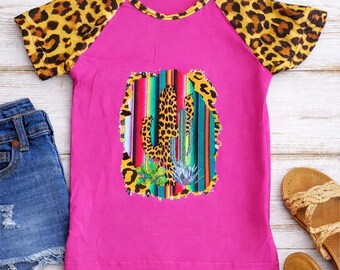 女の子用ピンクヒョウ柄サボテンシャツ - ウエスタンセラペラグランTシャツ - ブティックキッズカウガールトップス