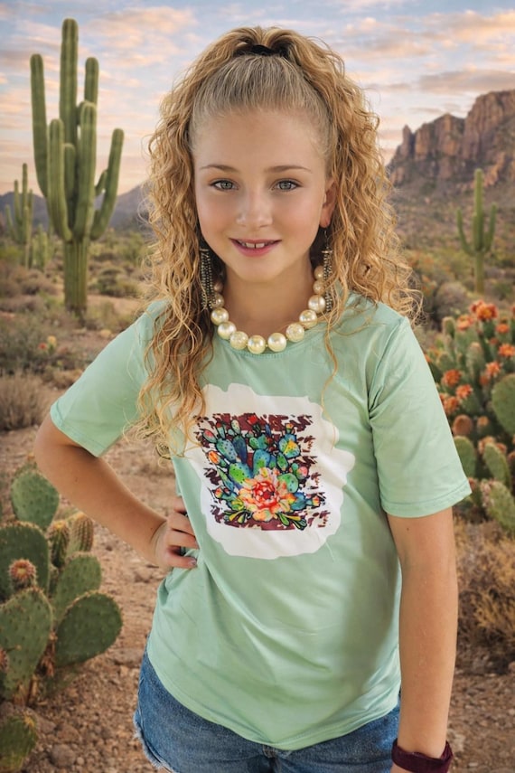 Western Kaktus Grafik T-Shirt fr Mdchen, Mintgrnes Cowgirl Shirt,  Boutique Kids Western Outfit, Wsten Kaktus Shirt, trendiges Mdchen Top -  Etsy.de