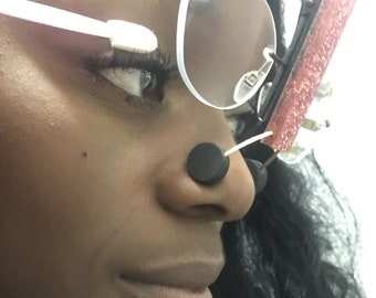 Game-Changing Eye Makeup Tool For Eyeglass Wearers - SpecsUp - Apply Makeup Wearing Your Own Glasses. Unique Gift for Women.