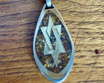 Vintage Davidstern Gold-Ton Anhänger Halskette mit Crushed Stone, MCM, moderne Kunst Schmuck, jüdischen, Mann oder Frau Kostüm Mode-Accessoire