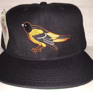 Vintage Penn Racquet Sports Tennis Ball Snapback Big Logo