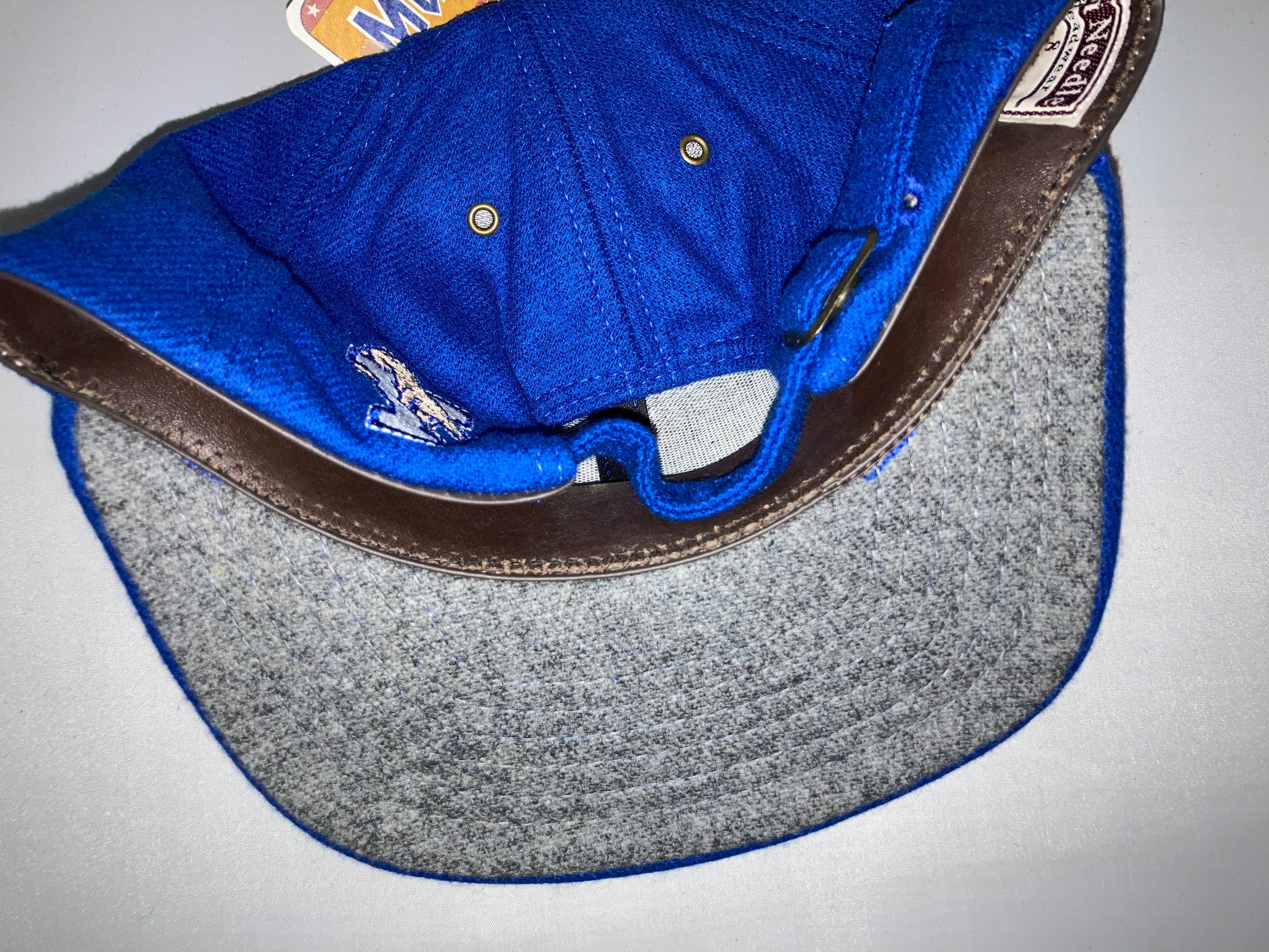 Vintage BYU Cougars Brigham Young University Strapback Hat  display picture 1