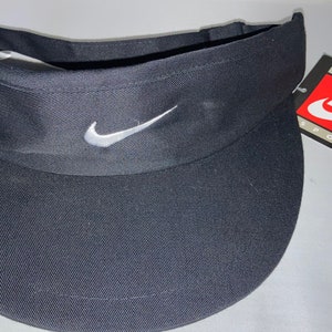 visor beanie nike