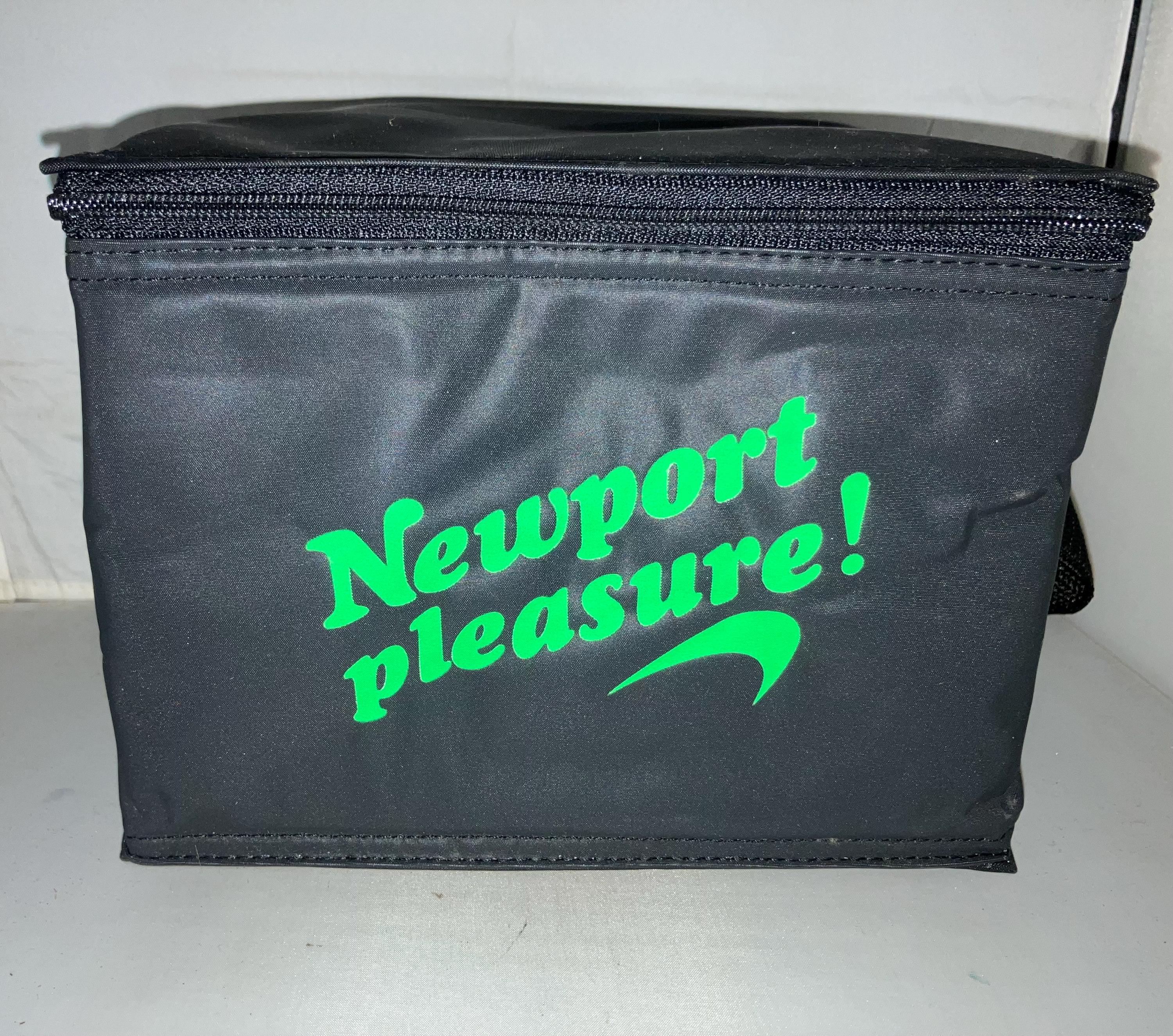 Newport Pleasure - Etsy