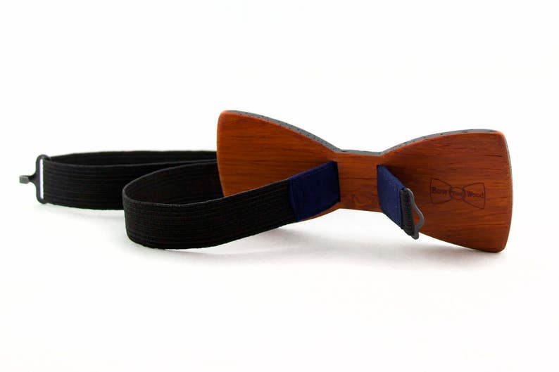 Chevron Wooden Bow Tie image 3