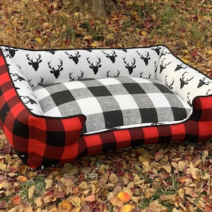 Plaid Dog or Cat  Bed | Small Dog Bed | Personalized Pet Bed | Buffalo Plaid Dog Bed | Soft Dog Bed | Washable Dog Bed | Pet Furniture | Cat