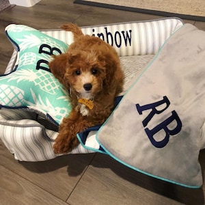 Modern Gray Dog Bed / Ticking Stripe Dog Bed / Personalized Dog Bed / Sustainable Dog bed / Washable Dog Bed / Grey Pet Bed / Puppy Bedding