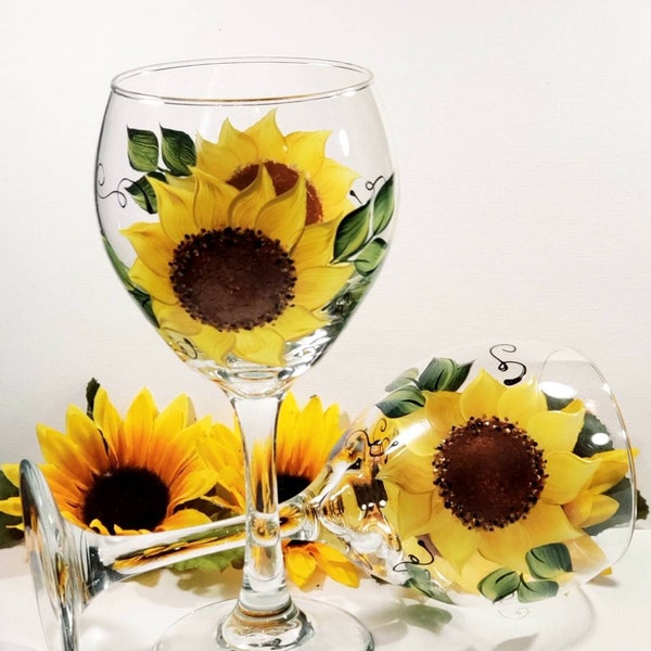 Sunflower Wine Glass, Hand Painted Sunflower Stemmed Wine Glass, Farmhouse Decor, Sunflower Gift for Women, FREE Personalization