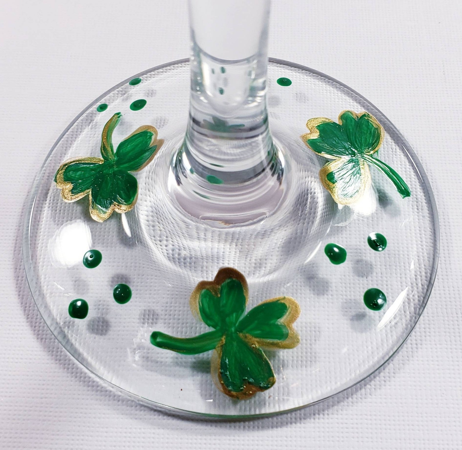 Painted Shamrock Wine Glasses Irish Wine Glasses Shamrock Etsy