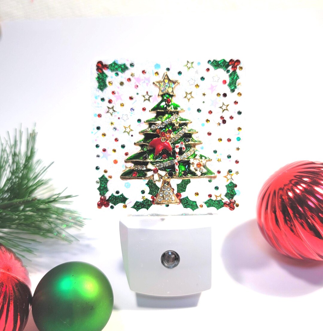 Christmas Tree Sensor Christmas Tree LED Sensor Nightlight, Plug in Nightlight, Ambient ...